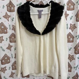 Elegant laura scott Cream Sweater with Black faux furTrim